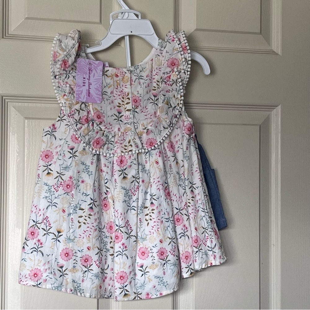 Tommy Bahama NWT Girls 5T Floral Top and Chambray Short Set - Picture 4 of 10